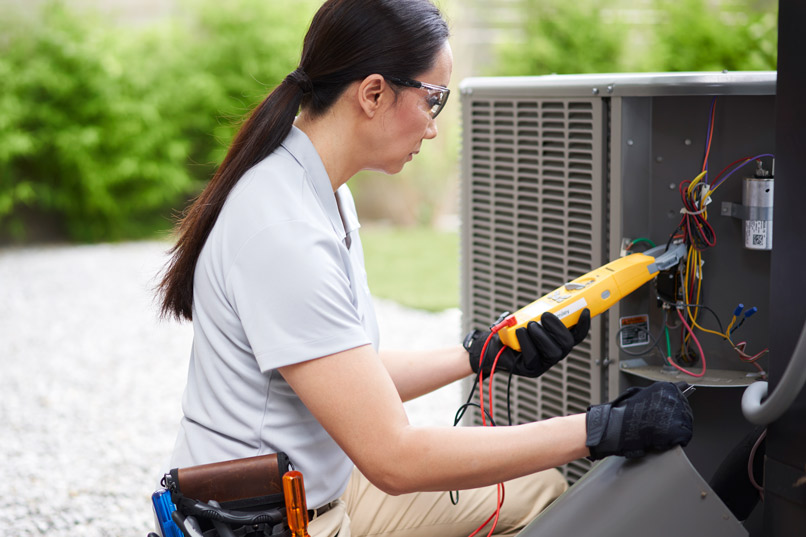 ACMaint-19-LNX-0617_D_7439-806w AC Maintenance